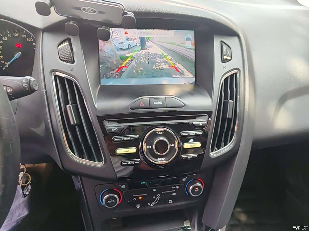 Ford Focus, 2017 13