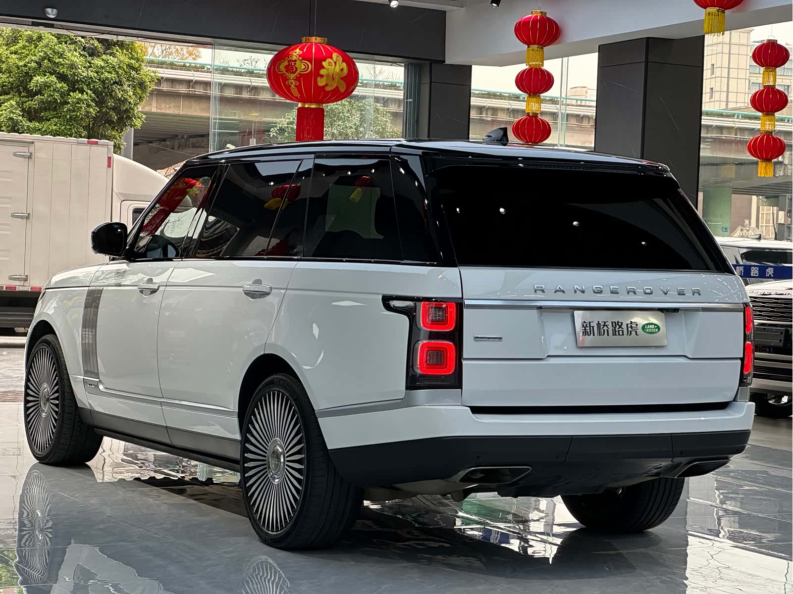Land Rover Range Rover, 2018 17