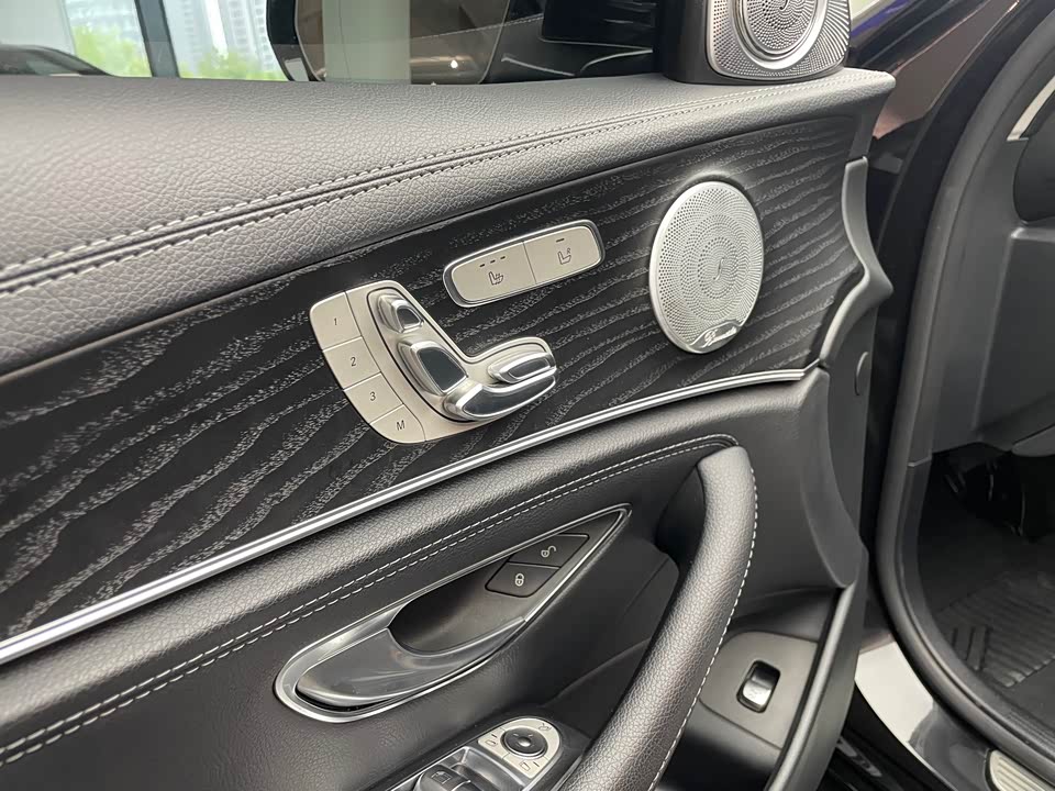Mercedes-Benz E-class Mercedes-Benz E-class