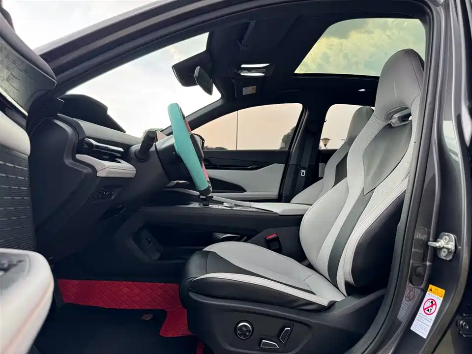 Changan UNI-V Smart iDD