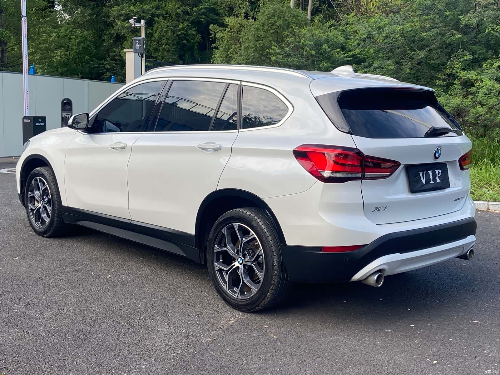 BMW X1, 2020 все фото