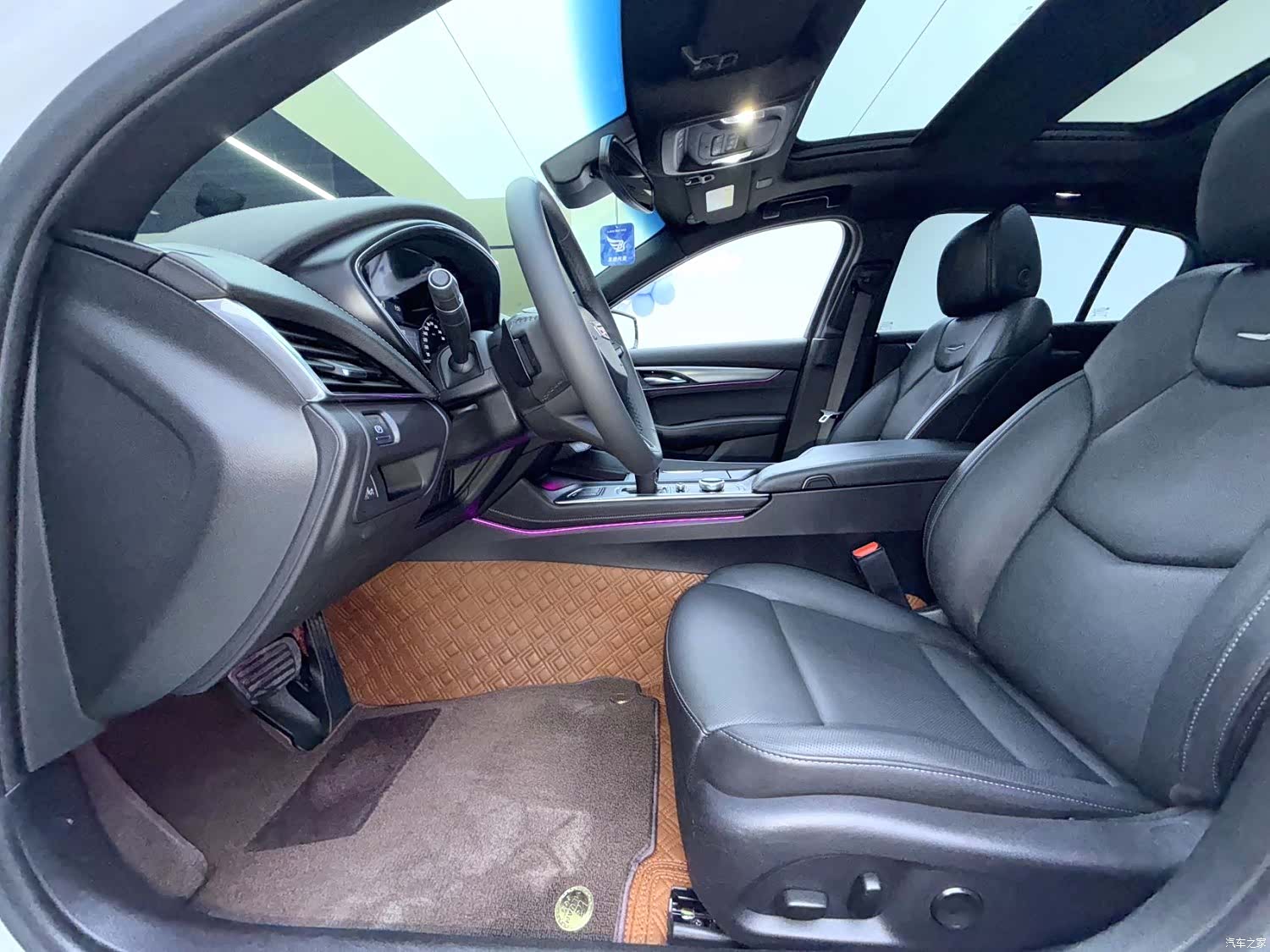 Cadillac CT5, 2022 4