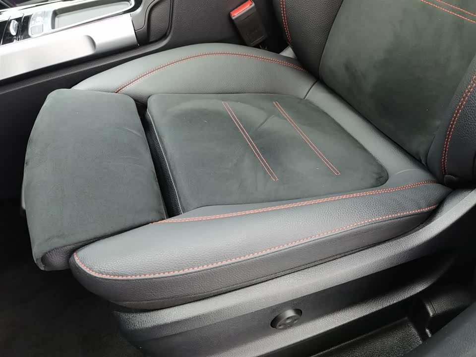 Mercedes-Benz GLB AMG