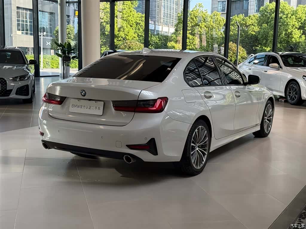 BMW 3 Series, 2021 12