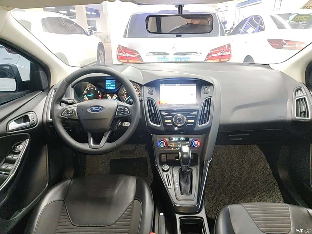 Ford Focus, 2016 10