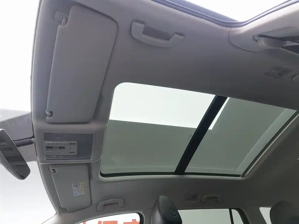 Volkswagen Tourang