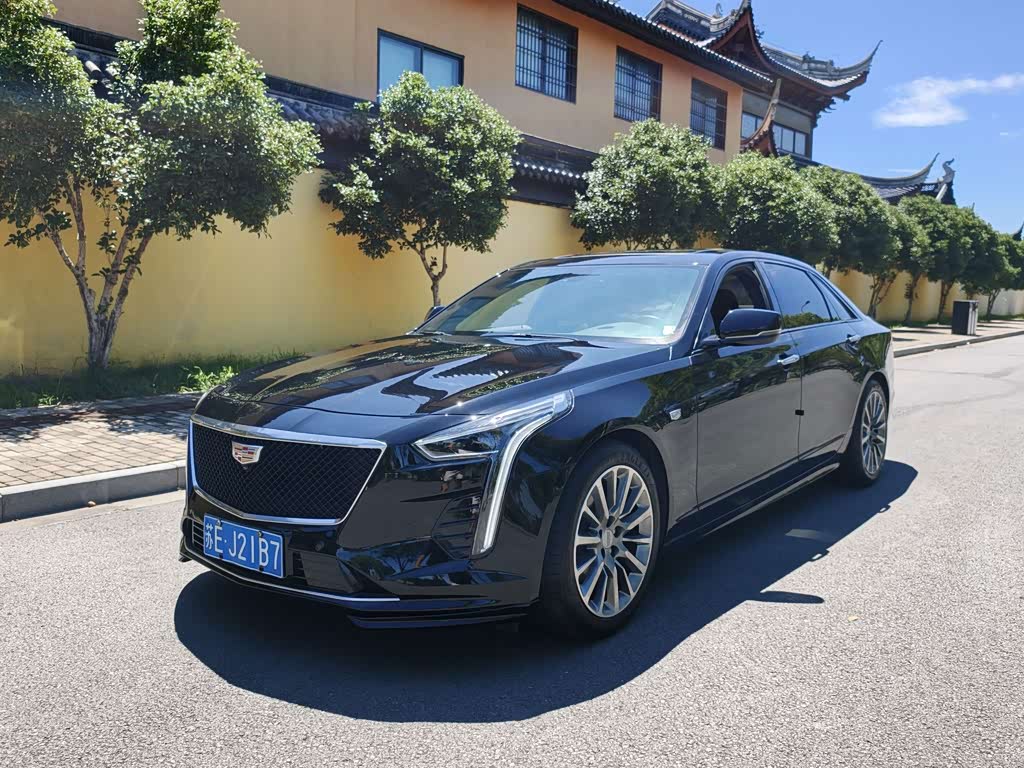 Cadillac CT6
