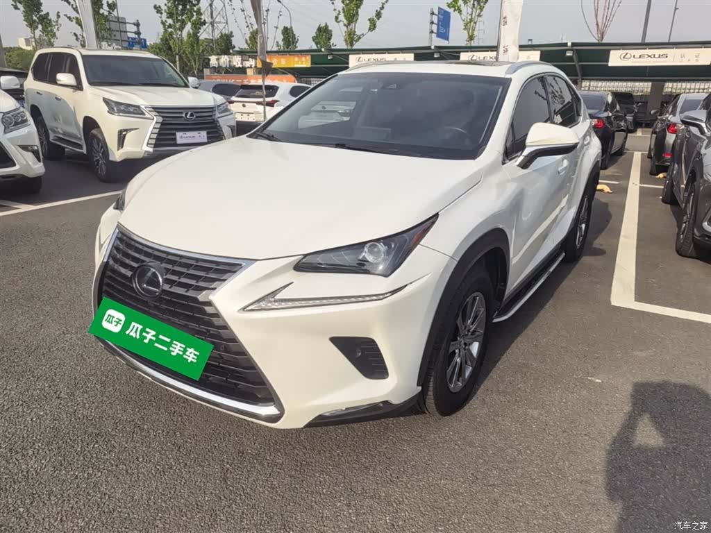 Lexus NX, 2019 2