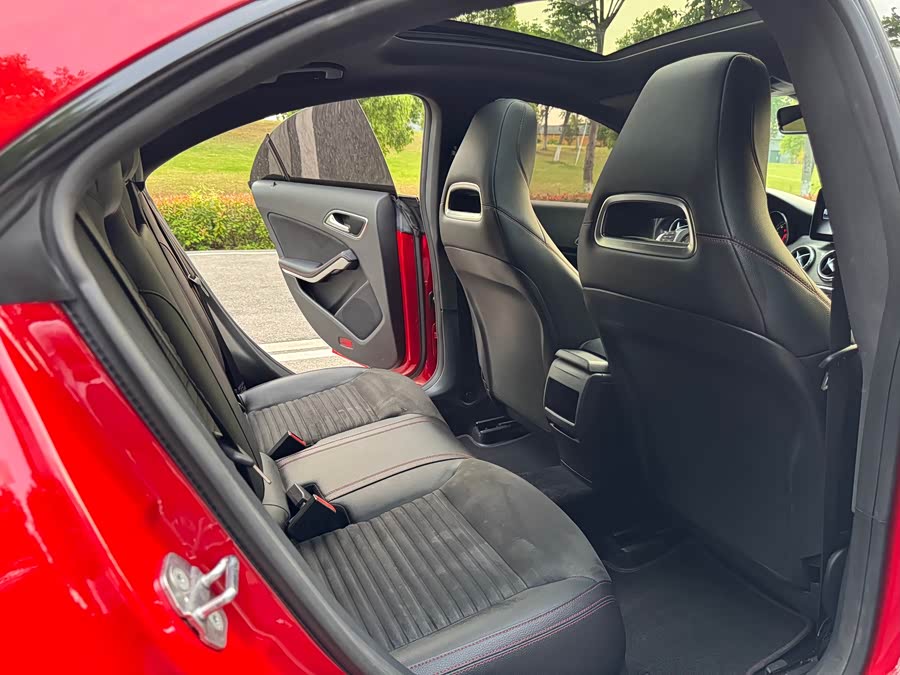 Mercedes-Benz CLA (Import) 2018, фото 13