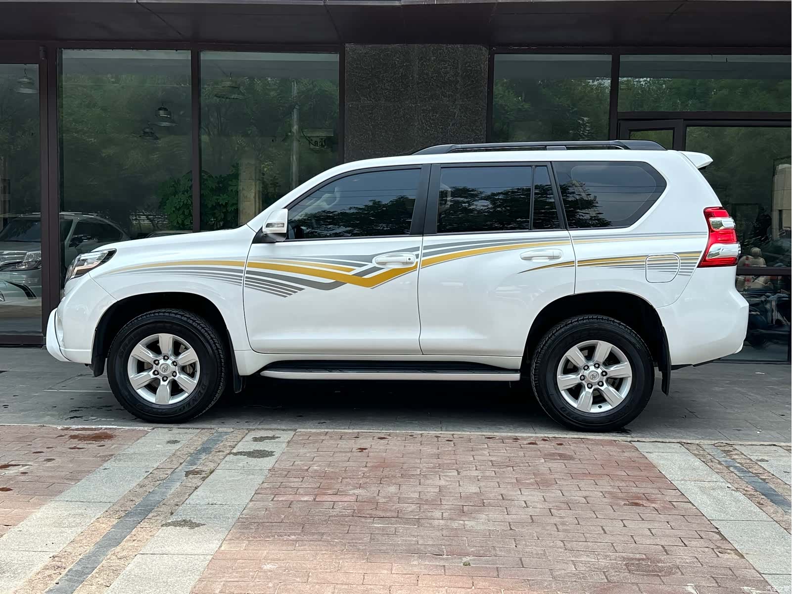 Toyota Prado, 2015 все фото