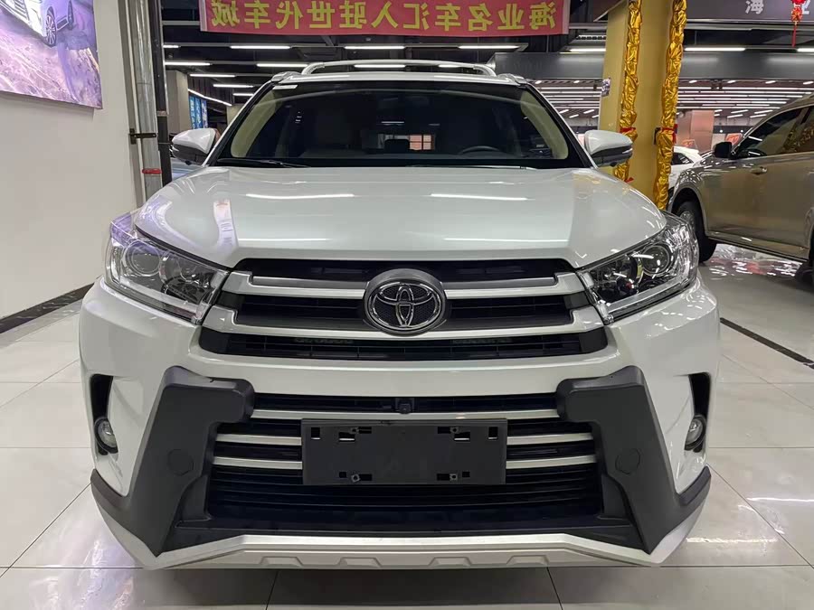 Toyota Highlander 2021, фото 2
