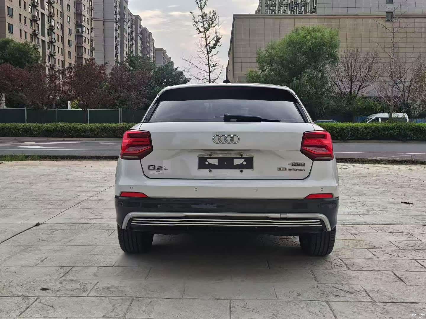 Audi e-tron, 2021 8
