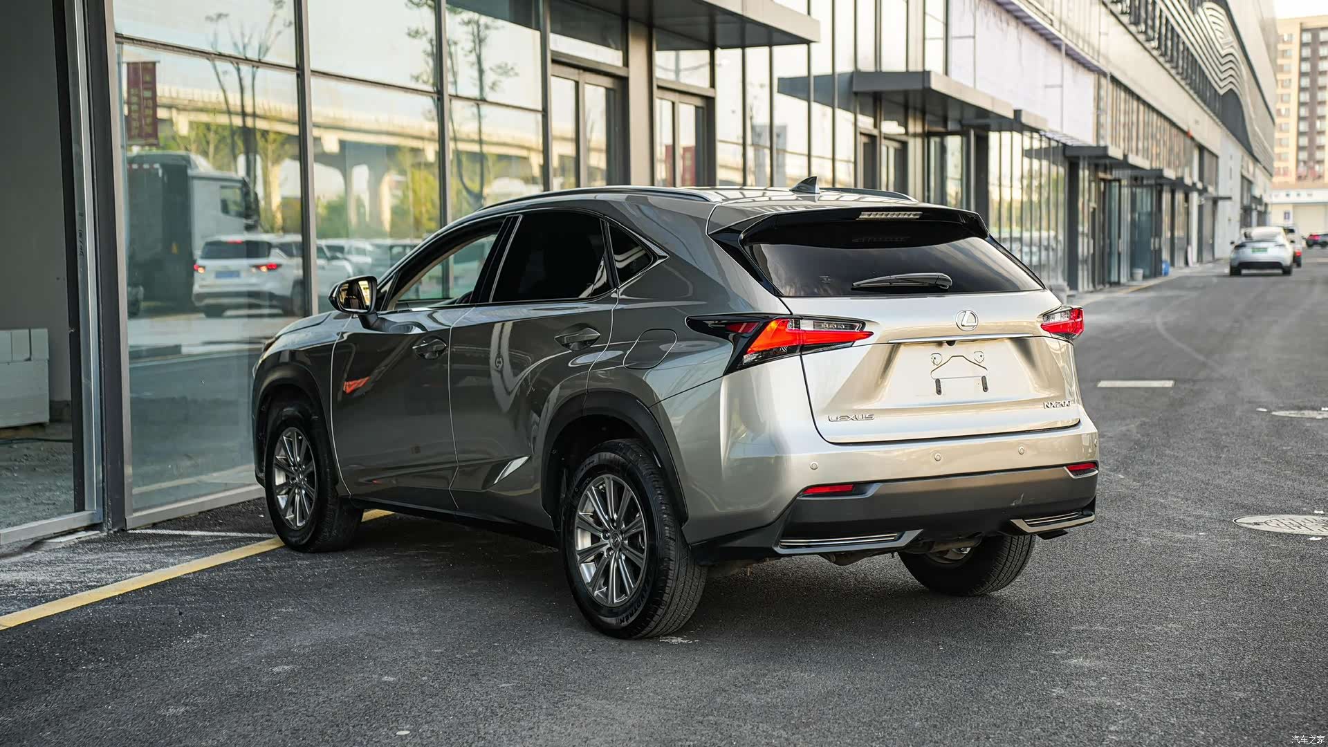 Lexus NX, 2016 6