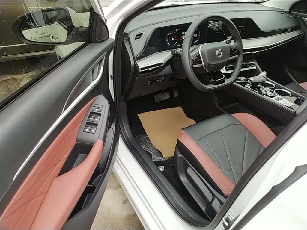 Changan Eado, 2025 16
