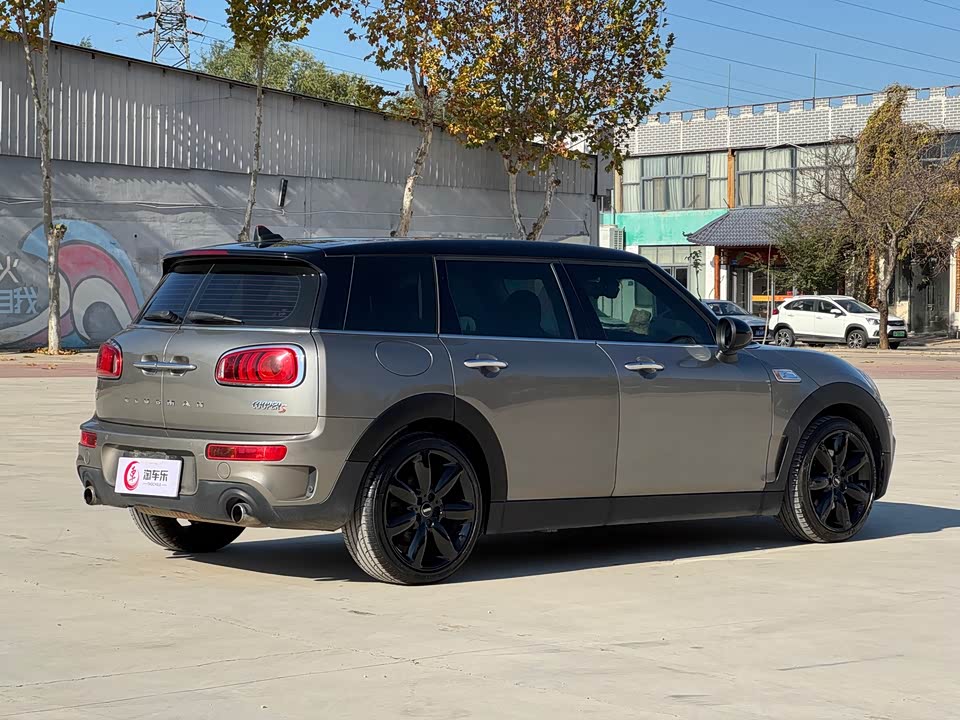 MINI CLUBMAN