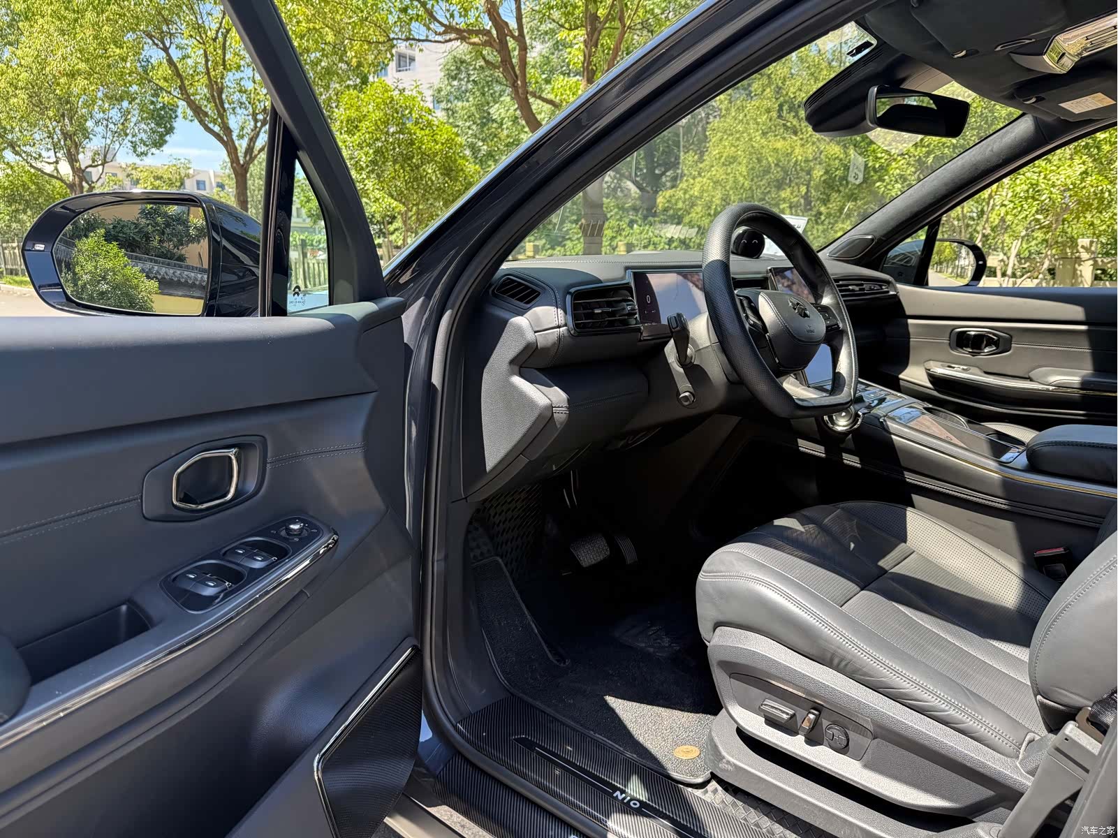 NIO ES8, 2021 10