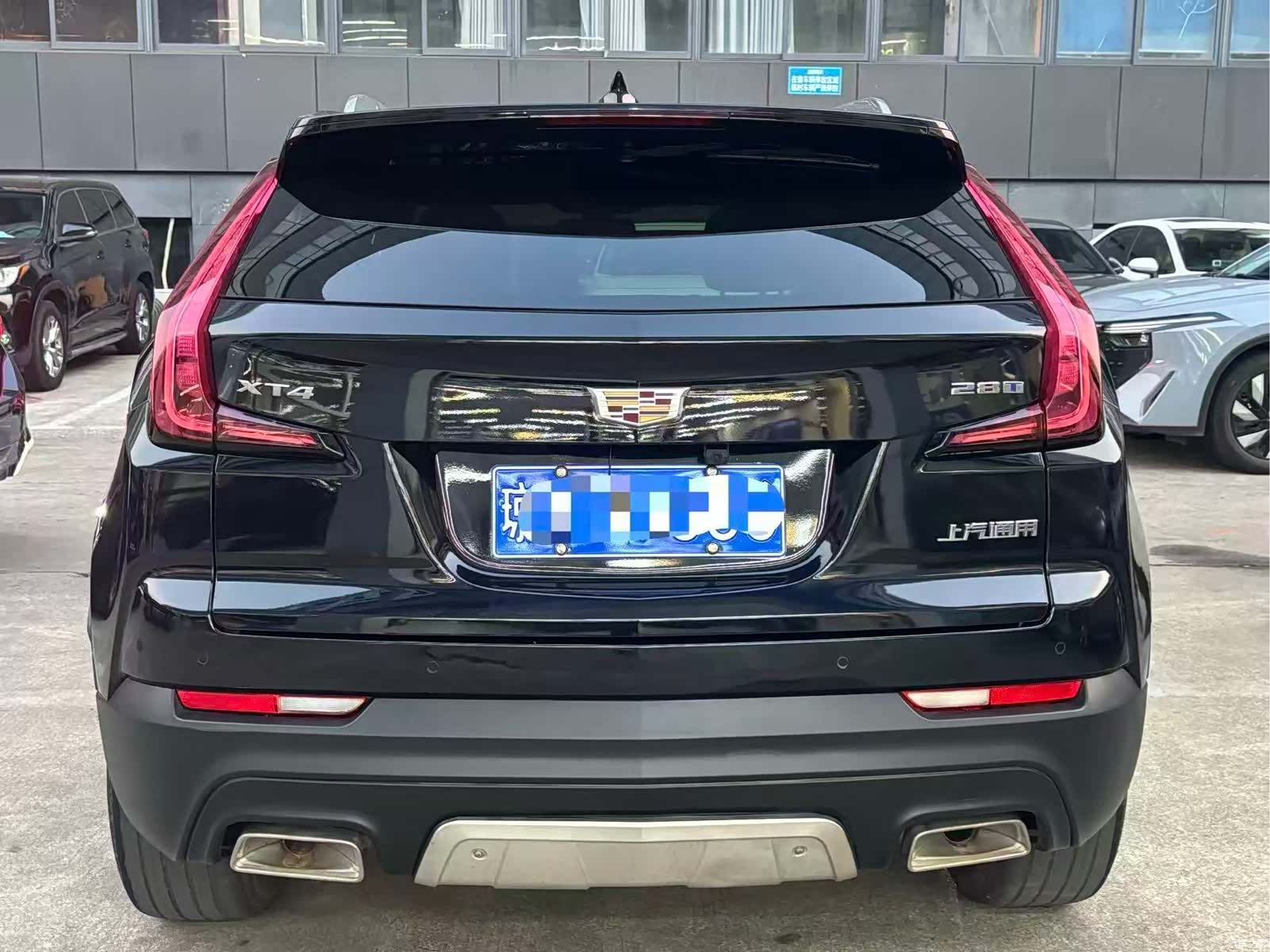 Cadillac XT4, 2022 8