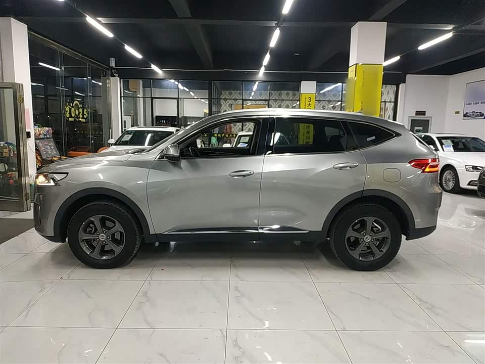 Haval F7