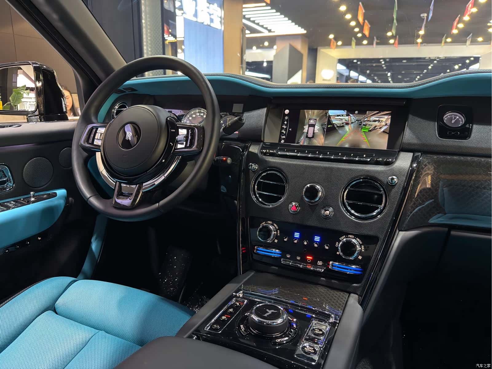 Rolls-Royce Cullinan, 2020 23