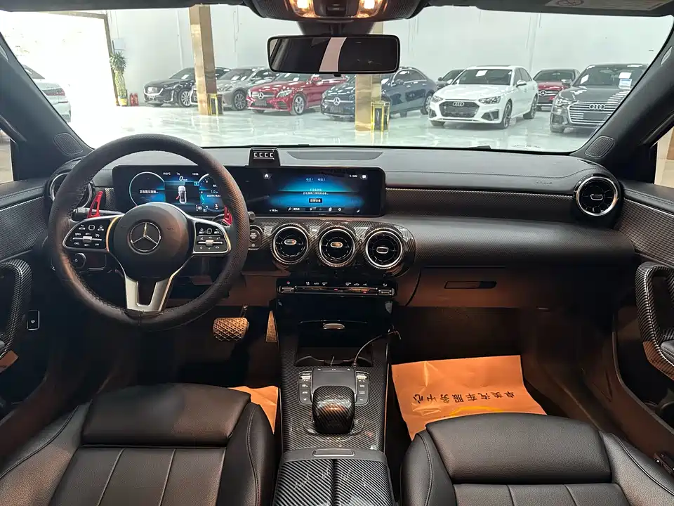 Mercedes-Benz Class A Mercedes-Benz Class A