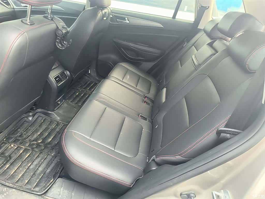 Changan CS75, 2015 17