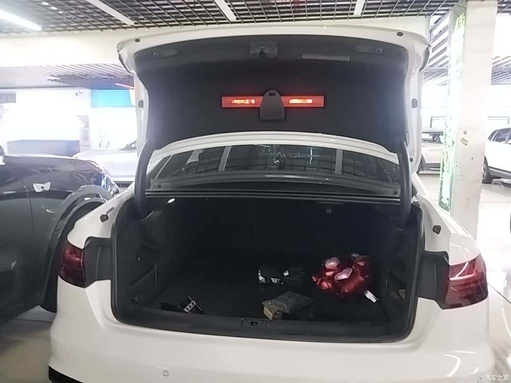 Audi A4L, 2023 19