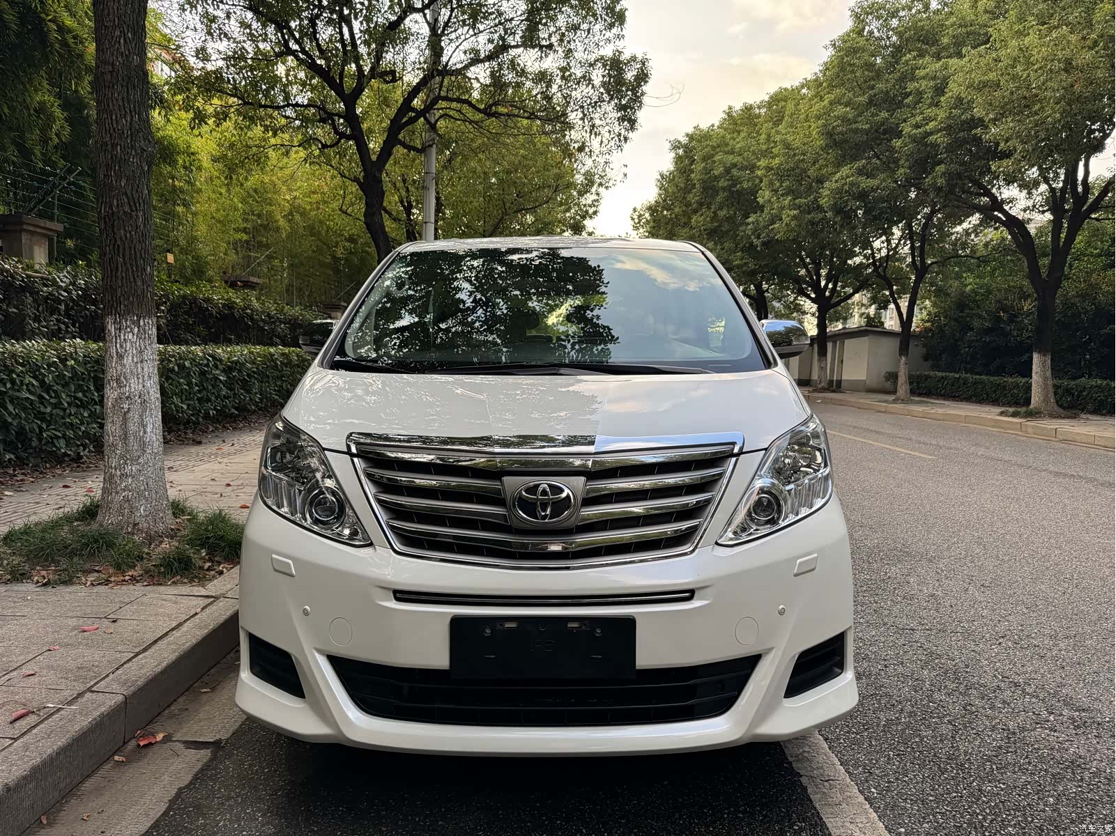 Toyota Alphard, 2016 2