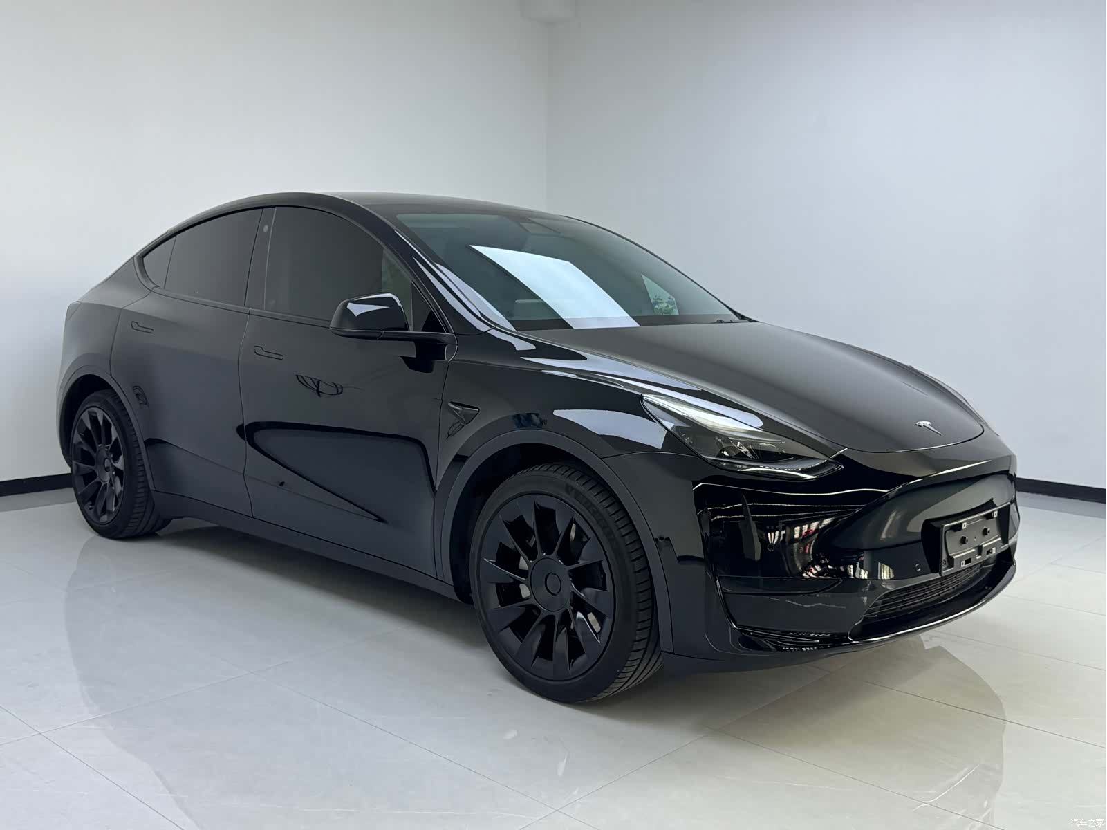 Tesla Model Y, 2022 2