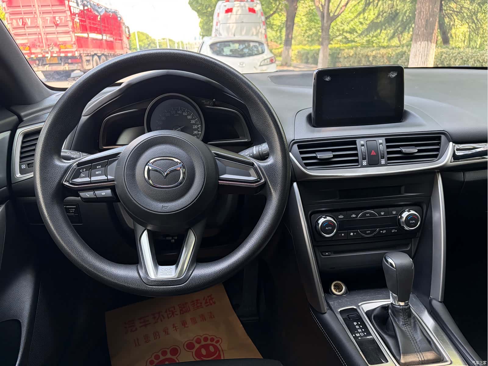 Mazda CX-4, 2018 13