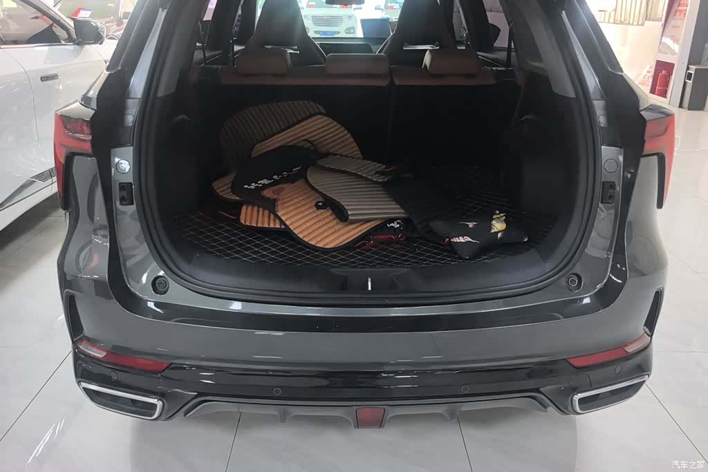 Changan CS75, 2023 4