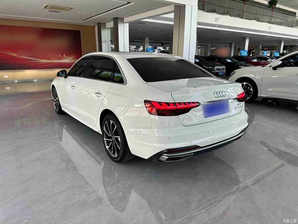 Audi A4L, 2022 7