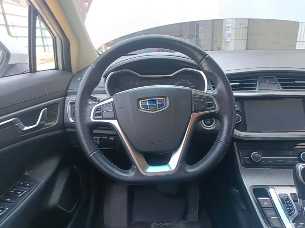 Geely Emgrand, 2017 11