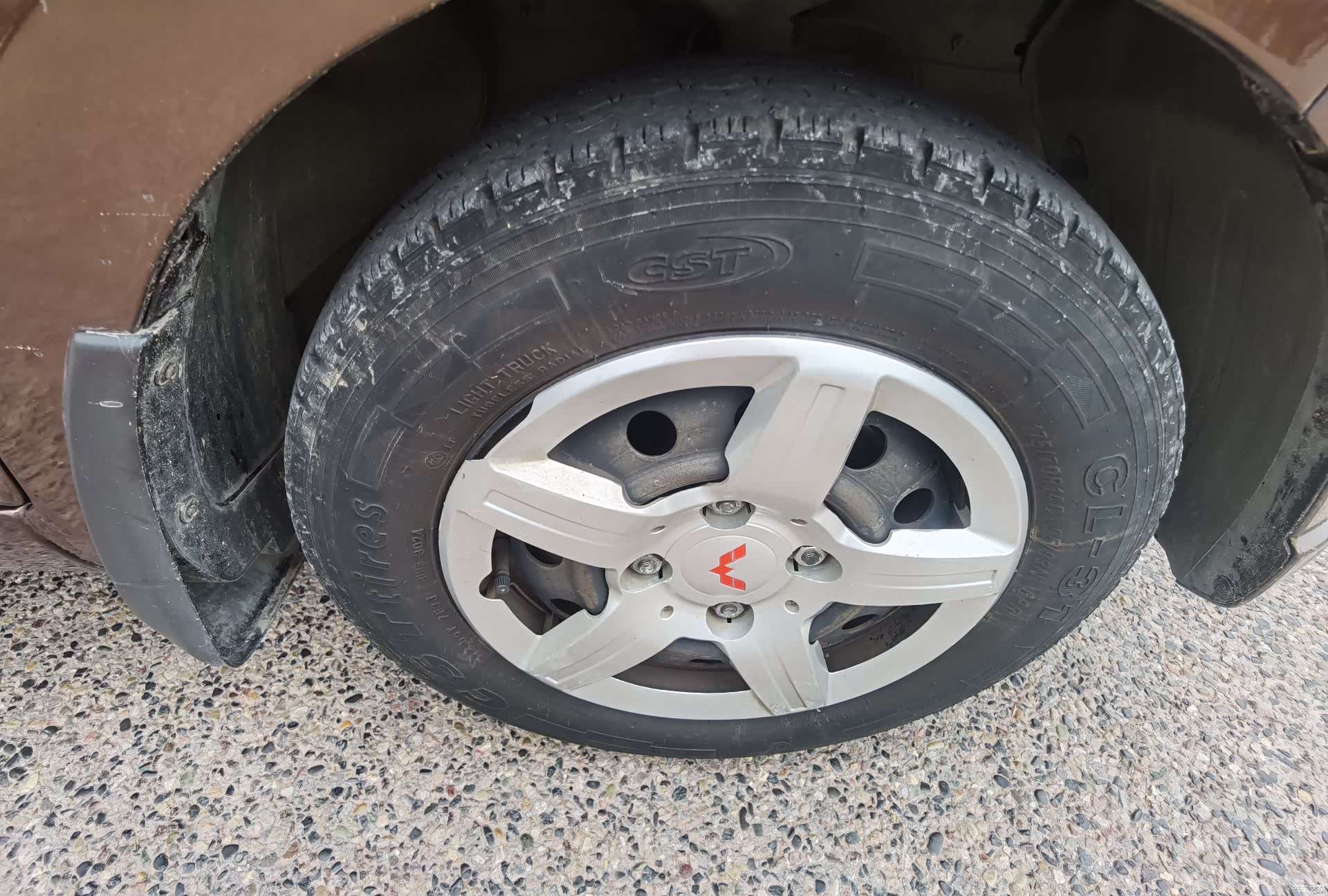 Wuling Hongguang, 2018 8