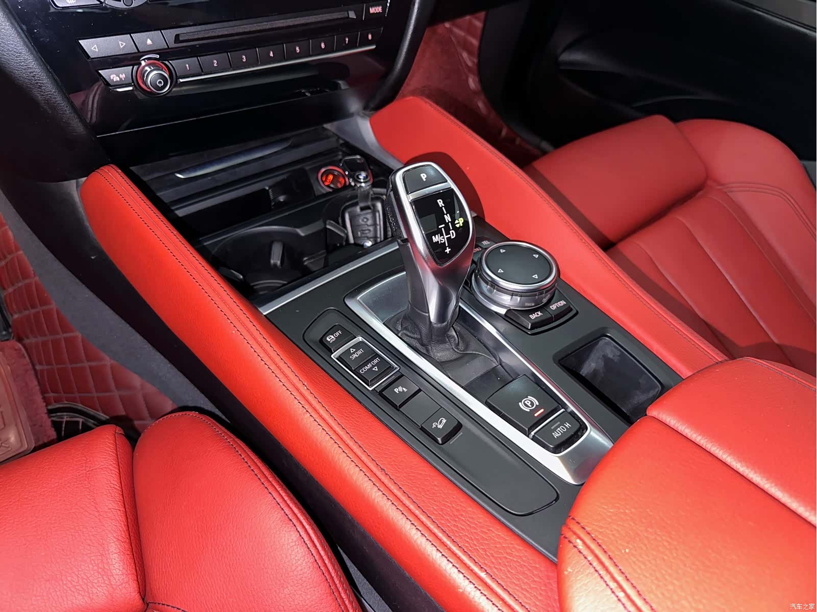 BMW X6, 2017 12