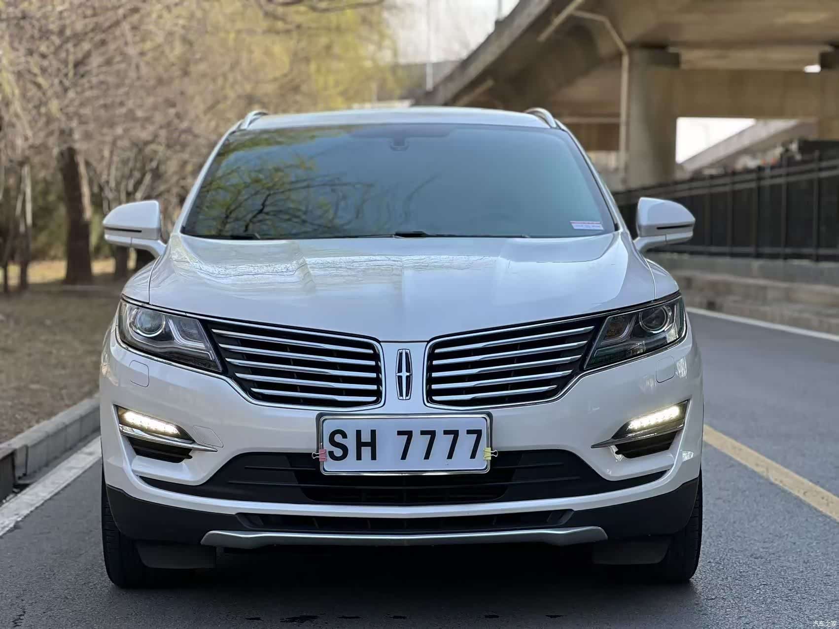 Lincoln MKC, 2017 2
