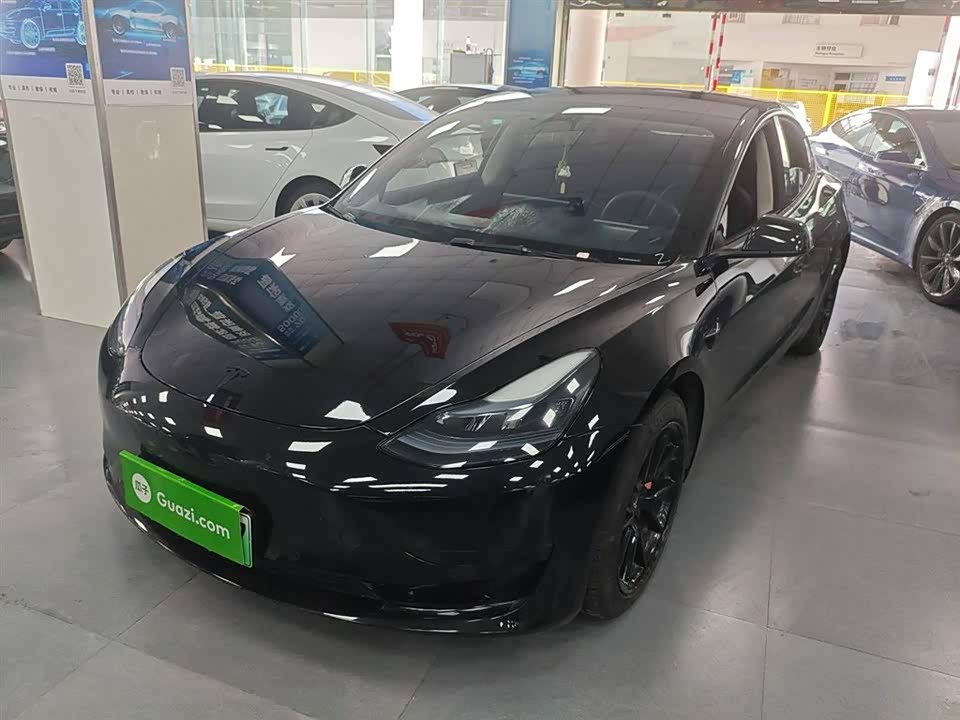 Tesla Model 3 Tesla Model 3