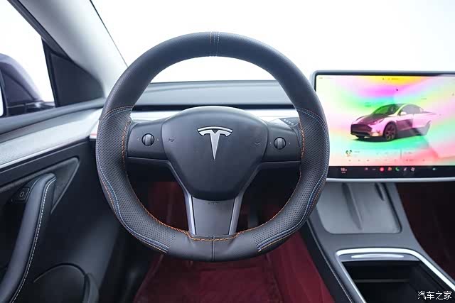 Tesla Model Y, 2024 11