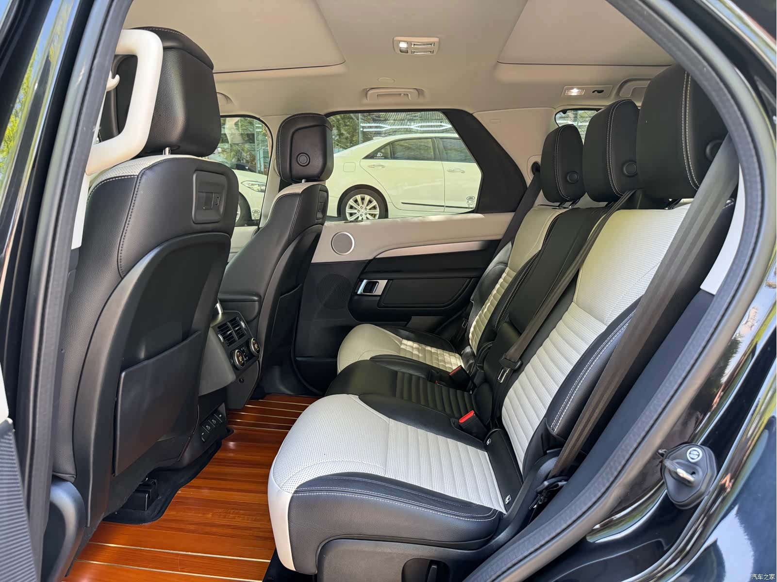 Land Rover Discovery, 2021 23