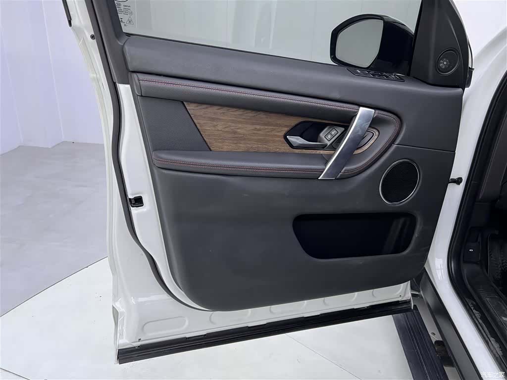 Land Rover Discovery, 2020 17