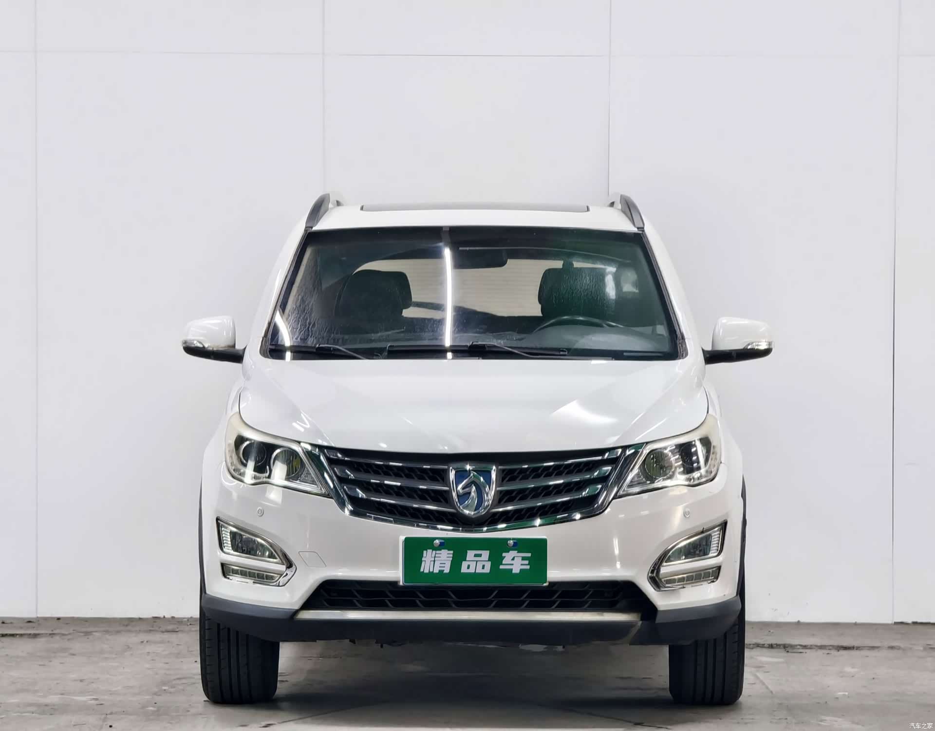 Wuling 560, 2015 2