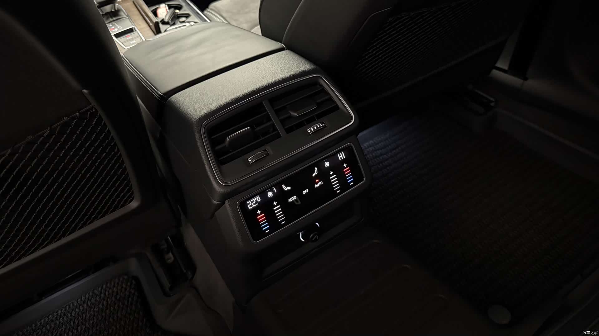 Audi A6L, 2020 16