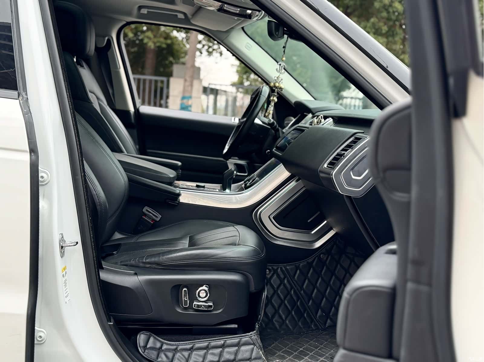 Land Rover Range Rover, 2021 13