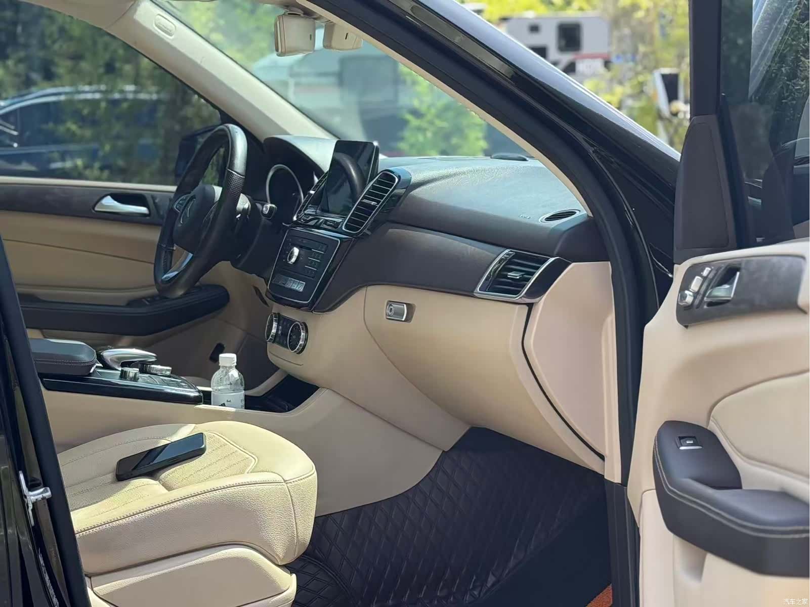 Mercedes-Benz GLE, 2017 9