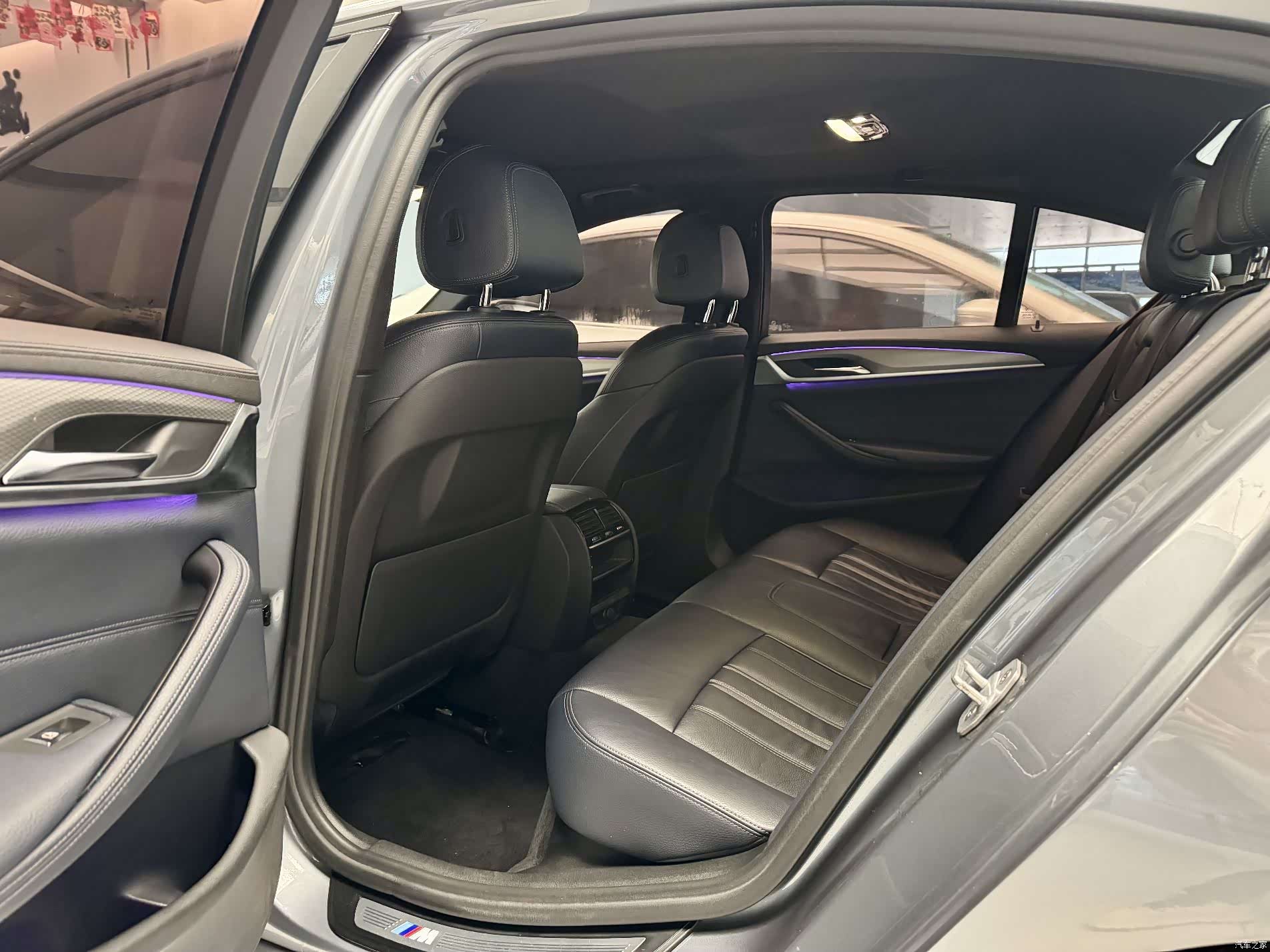 BMW 5 Series, 2019 8