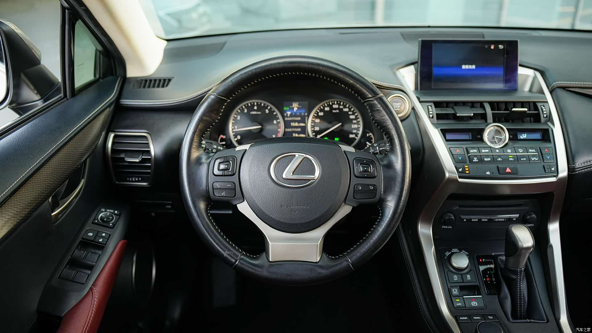 Lexus NX, 2016 19