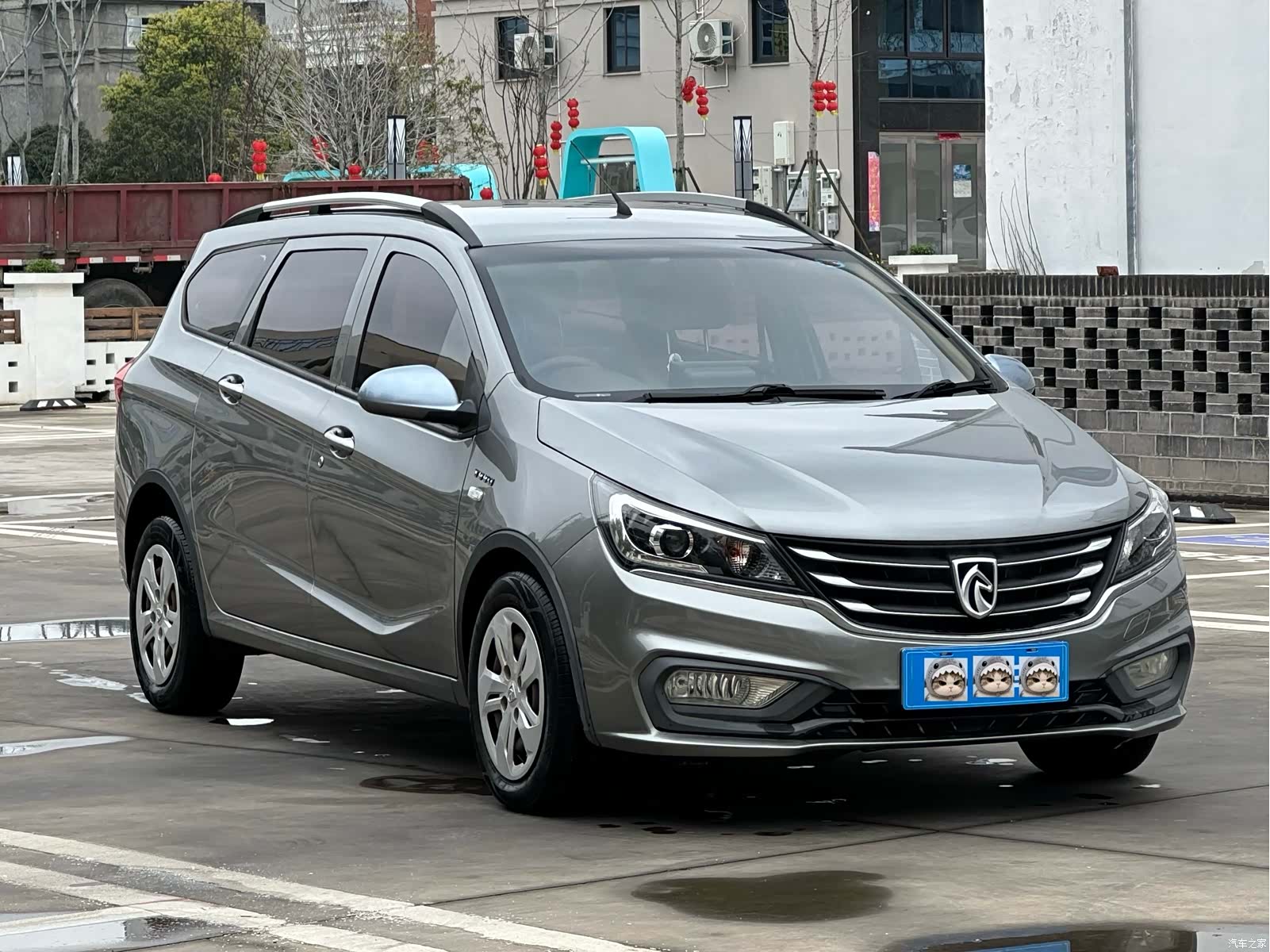 Wuling 310W, 2019 2