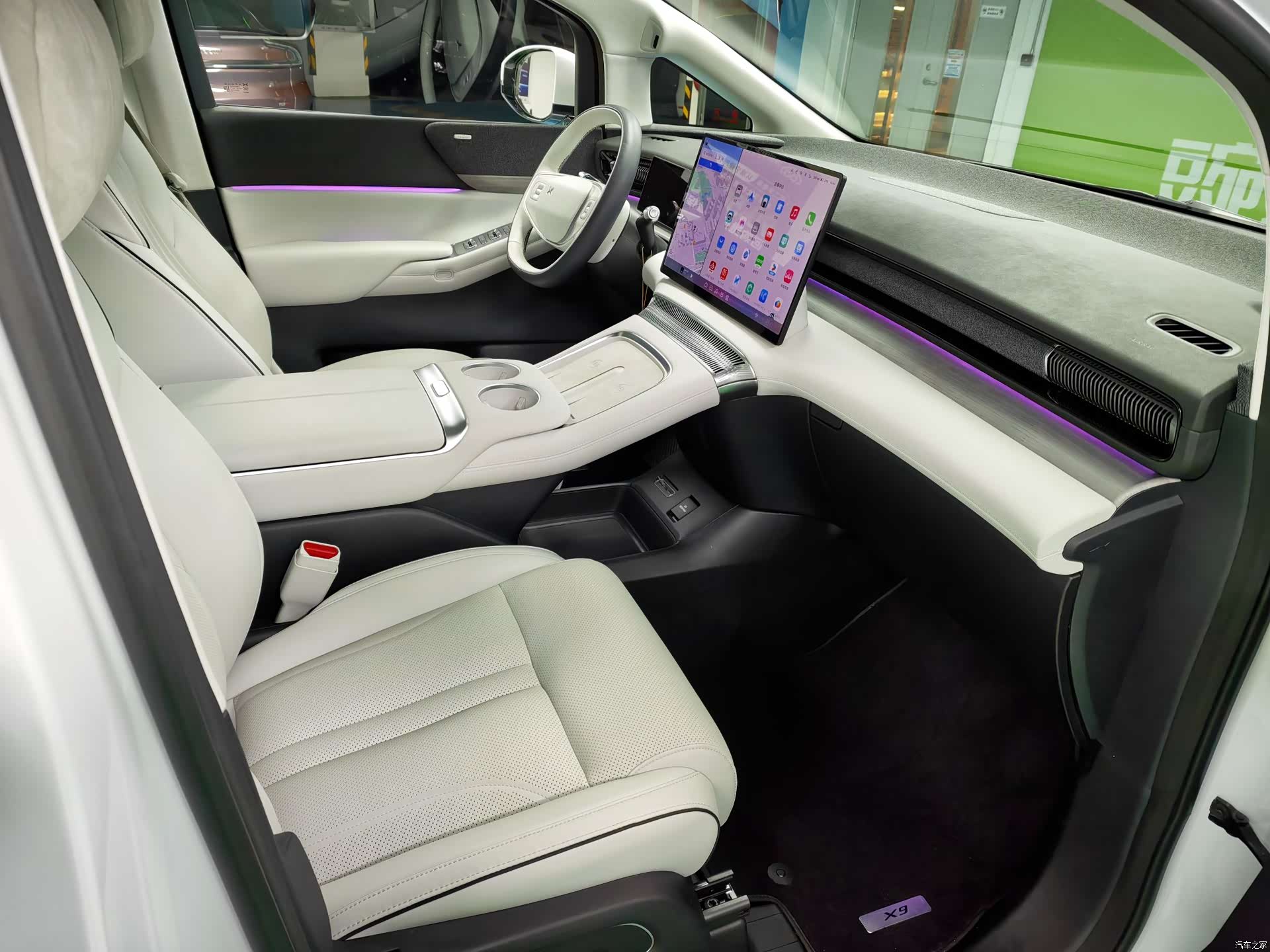 Xpeng X9, 2024 7