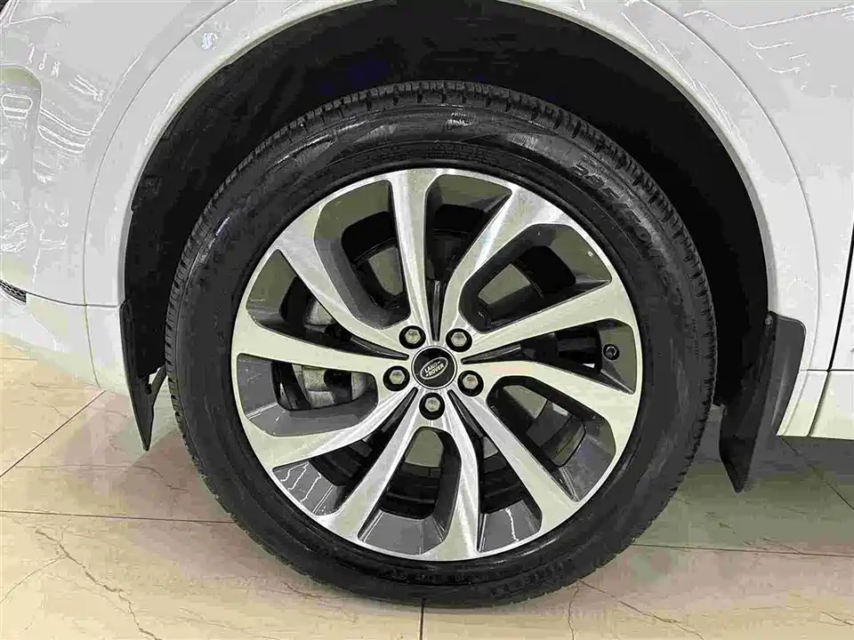 Land Rover Discover sports