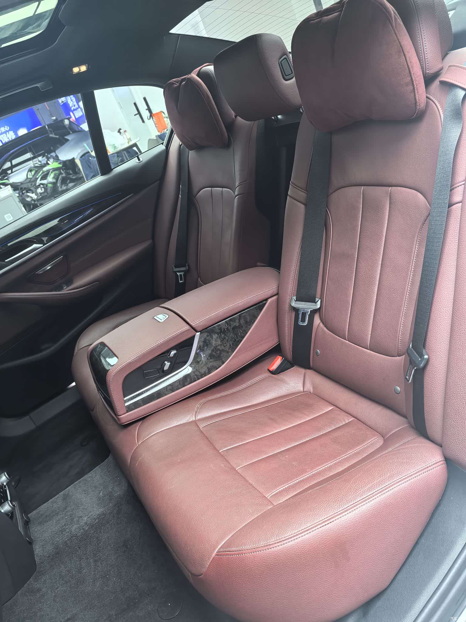 BMW 5 Series, 2018 14
