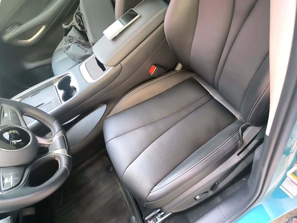 BYD HiAce, 2025 15